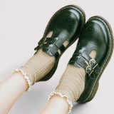 Aurora - Sapatos Retrô e Elegantes